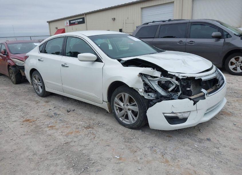 2015 Nissan Altima 2.5 S (VIN 1N4AL3AP4FN392720) main photo