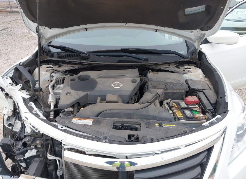 Photo 10 of 2015 Nissan Altima 2.5 S (VIN 1N4AL3AP4FN392720)