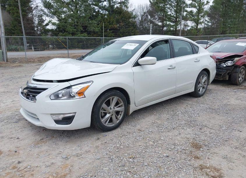 Photo 2 of 2015 Nissan Altima 2.5 S (VIN 1N4AL3AP4FN392720)