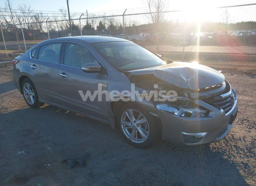 2015 Nissan Altima 2.5 SL (VIN 1N4AL3AP4FN402288) main photo