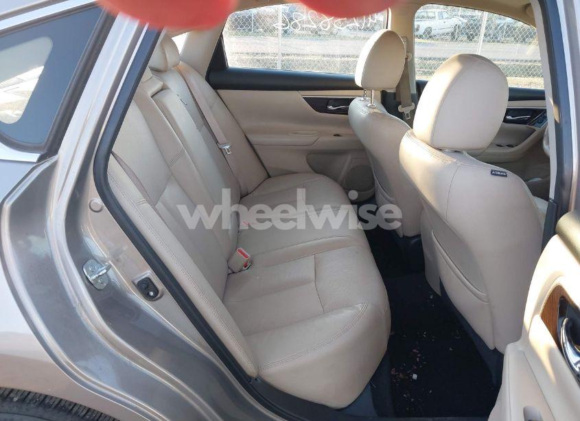 Photo 8 of 2015 Nissan Altima 2.5 SL (VIN 1N4AL3AP4FN402288)