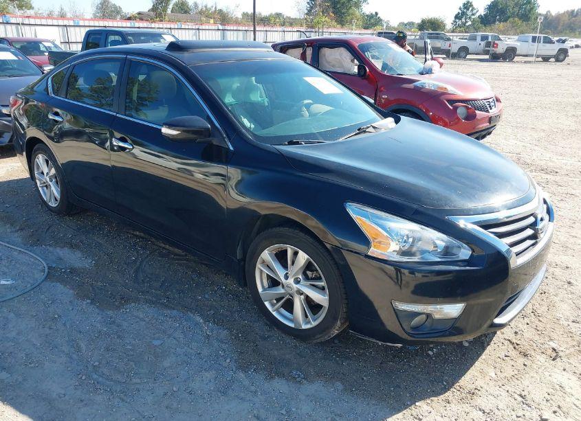 2015 Nissan Altima 2.5 SL (VIN 1N4AL3AP4FN880999) main photo