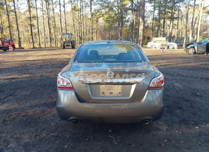 Photo 16 of 2015 Nissan Altima 2.5 S (VIN 1N4AL3AP4FN881165)