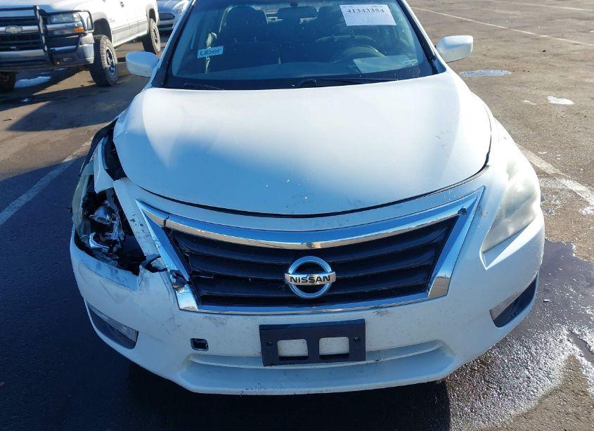 Photo 6 of 2015 Nissan Altima 2.5/S/SV/SL (VIN 1N4AL3AP4FN883630)