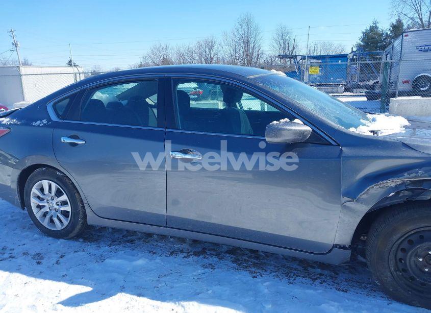 Photo 13 of 2015 Nissan Altima 2.5/2.5 S/2.5 SL/2.5 SV (VIN 1N4AL3AP4FN891534)