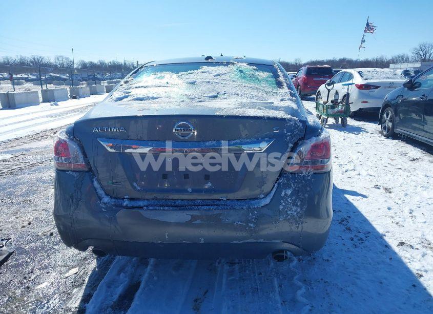 Photo 16 of 2015 Nissan Altima 2.5/2.5 S/2.5 SL/2.5 SV (VIN 1N4AL3AP4FN891534)