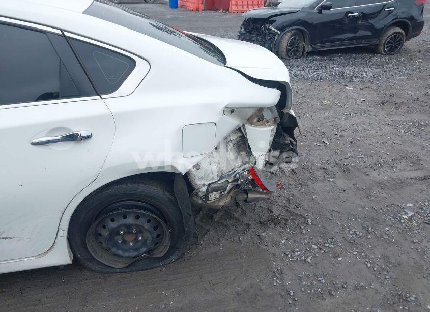 Photo 6 of 2015 Nissan Altima 2.5/2.5 S/2.5 SL/2.5 SV (VIN 1N4AL3AP4FN891632)