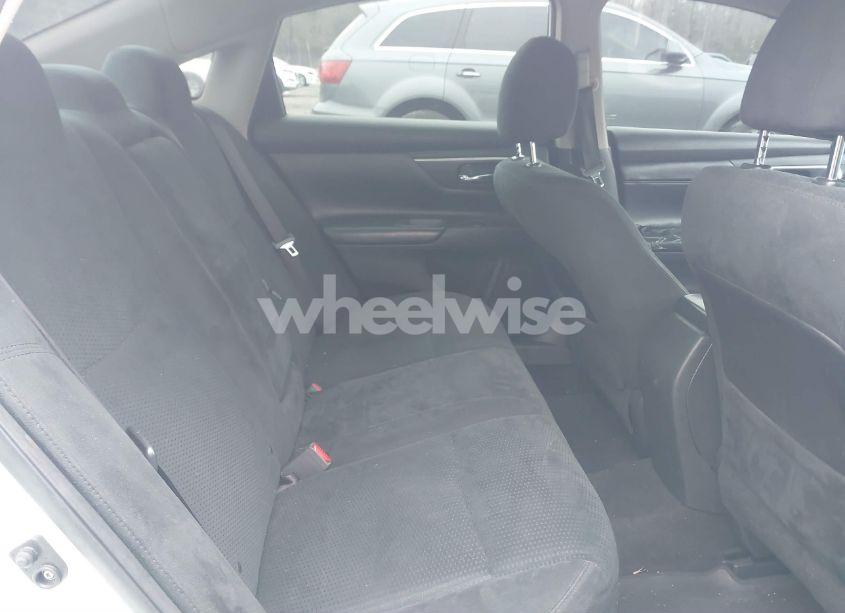 Photo 8 of 2015 Nissan Altima 2.5/2.5 S/2.5 SL/2.5 SV (VIN 1N4AL3AP4FN891632)