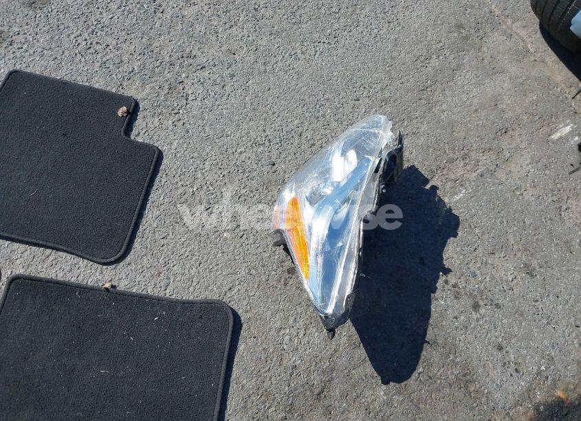 Photo 12 of 2015 Nissan Altima 2.5/2.5 S/2.5 SL/2.5 SV (VIN 1N4AL3AP4FN900698)