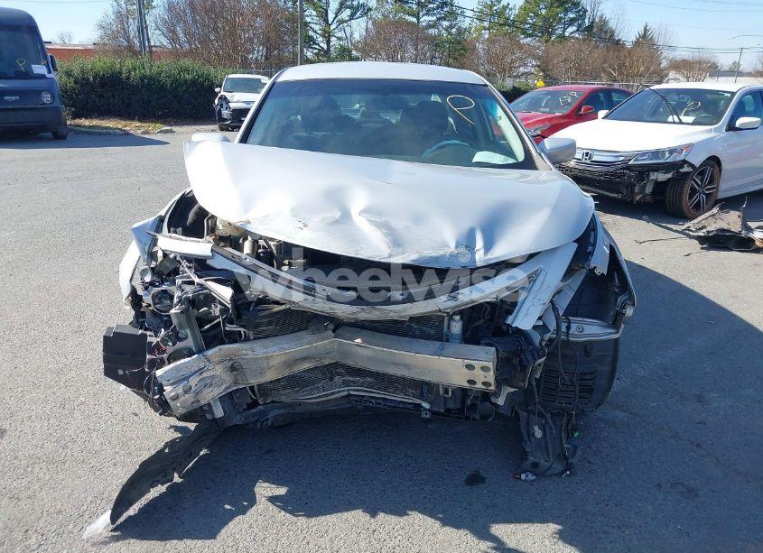 Photo 13 of 2015 Nissan Altima 2.5/2.5 S/2.5 SL/2.5 SV (VIN 1N4AL3AP4FN900698)