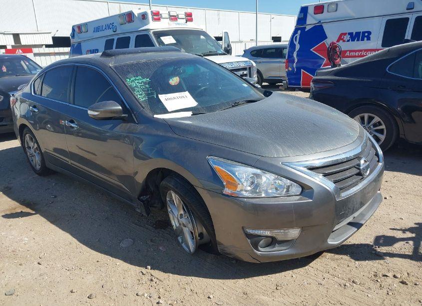 2015 Nissan Altima 2.5 SL (VIN 1N4AL3AP4FN904962) main photo