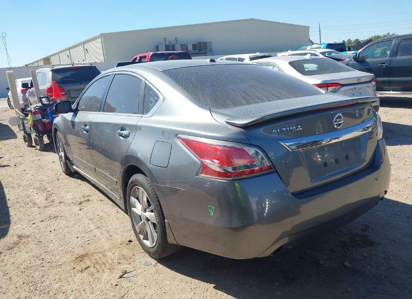 Photo 3 of 2015 Nissan Altima 2.5 SL (VIN 1N4AL3AP4FN904962)