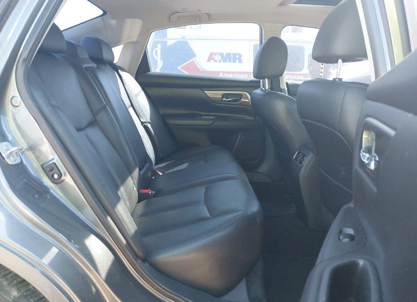 Photo 8 of 2015 Nissan Altima 2.5 SL (VIN 1N4AL3AP4FN904962)
