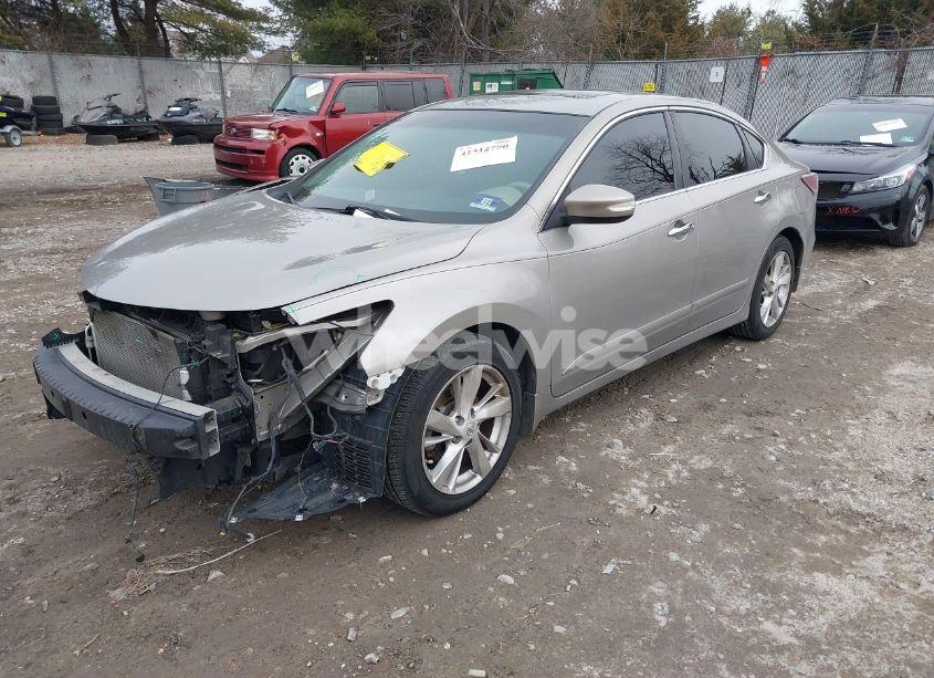 Photo 2 of 2015 Nissan Altima 2.5 SL (VIN 1N4AL3AP4FN906663)