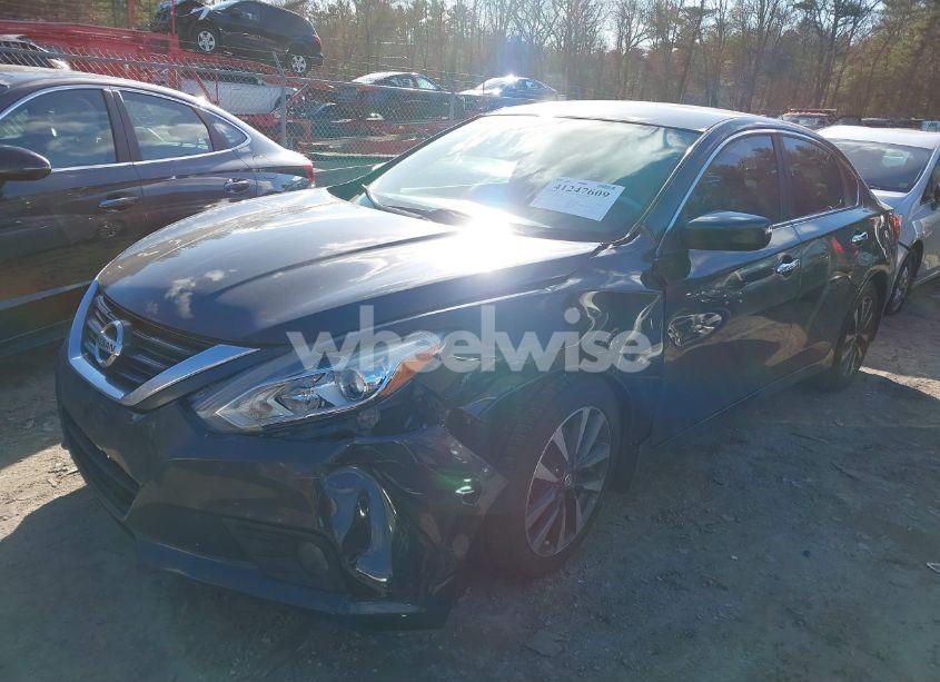 Photo 2 of 2016 Nissan Altima 2.5 SV (VIN 1N4AL3AP4GC133433)