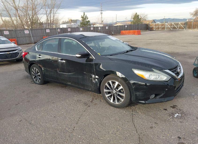 2016 Nissan Altima 2.5 SV (VIN 1N4AL3AP4GC136350) main photo