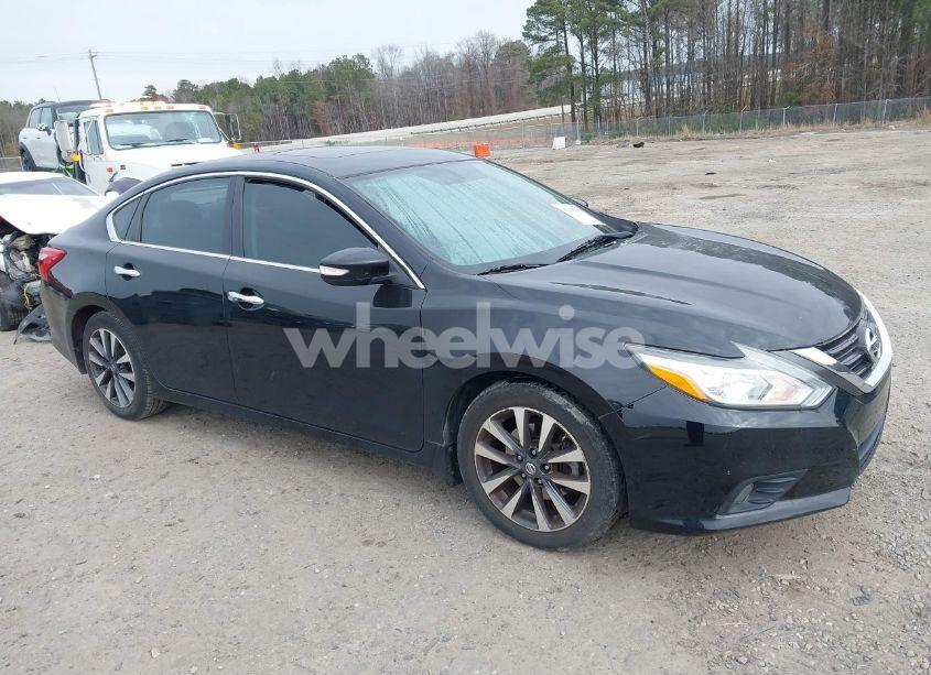2016 Nissan Altima 2.5 SL (VIN 1N4AL3AP4GC140527) main photo