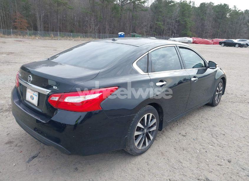 Photo 4 of 2016 Nissan Altima 2.5 SL (VIN 1N4AL3AP4GC140527)