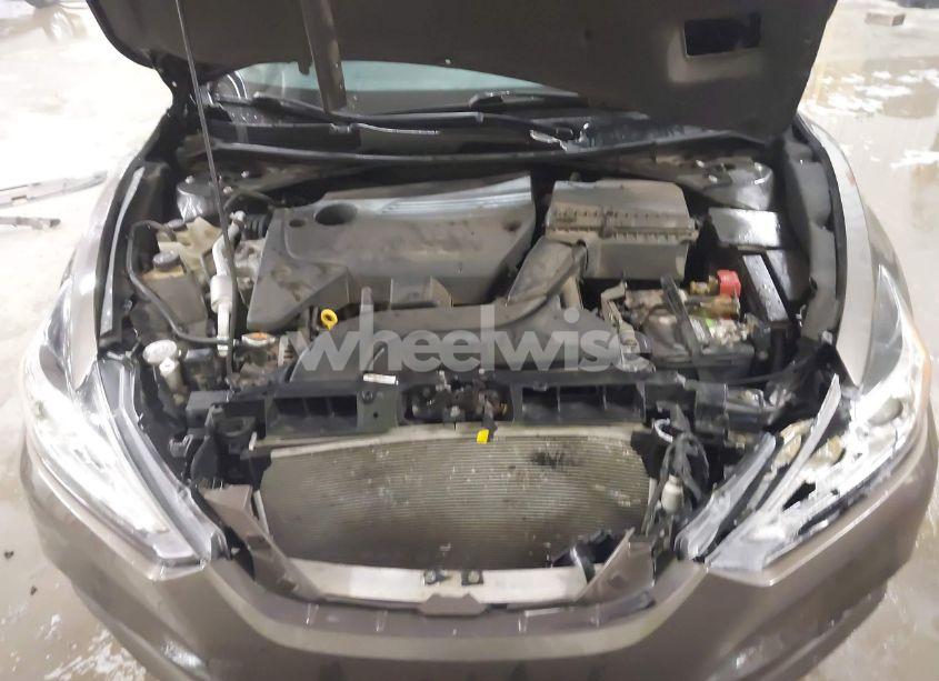 Photo 10 of 2016 Nissan Altima 2.5 SL (VIN 1N4AL3AP4GC145811)