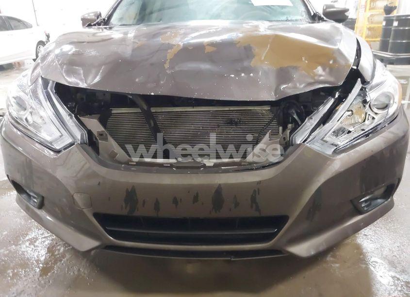 Photo 6 of 2016 Nissan Altima 2.5 SL (VIN 1N4AL3AP4GC145811)