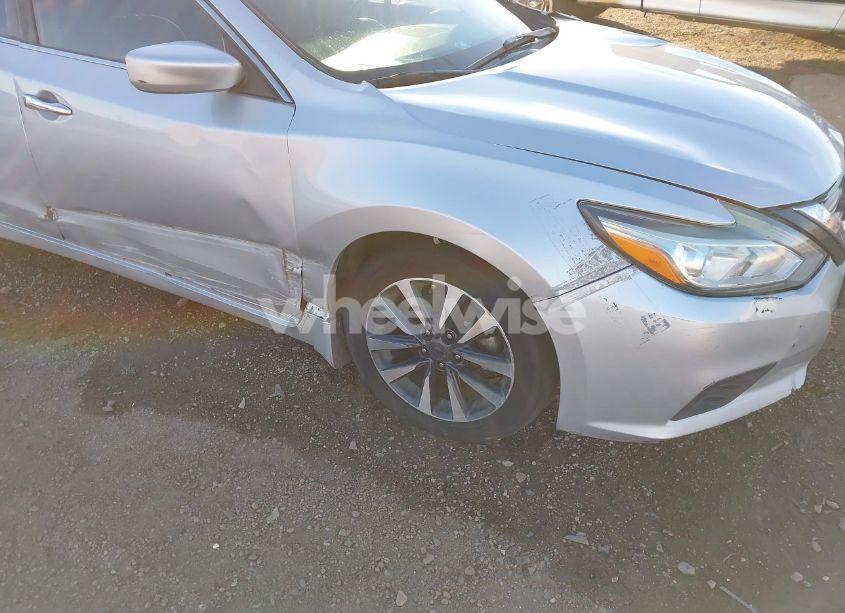 Photo 6 of 2016 Nissan Altima 2.5 SV (VIN 1N4AL3AP4GC155898)