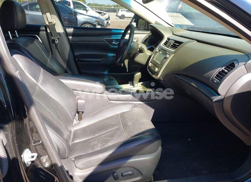 Photo 5 of 2016 Nissan Altima 2.5 SL (VIN 1N4AL3AP4GC162978)