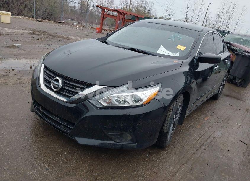 Photo 2 of 2016 Nissan Altima 2.5 SV (VIN 1N4AL3AP4GC163905)