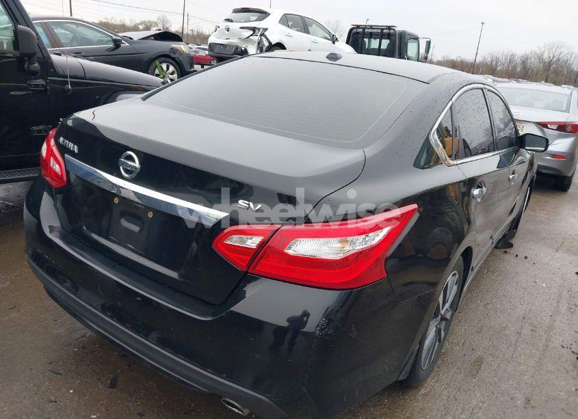 Photo 4 of 2016 Nissan Altima 2.5 SV (VIN 1N4AL3AP4GC163905)