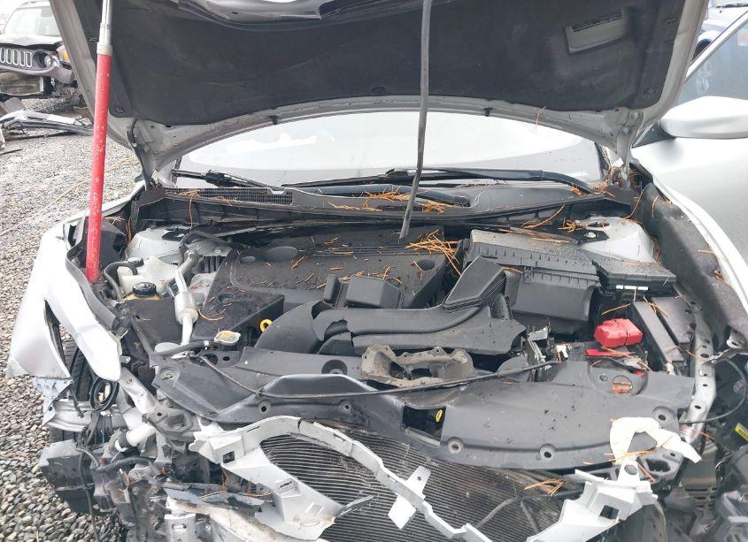 Photo 10 of 2016 Nissan Altima 2.5/2.5 S/2.5 SL/2.5 SR/2.5 SV (VIN 1N4AL3AP4GC168571)