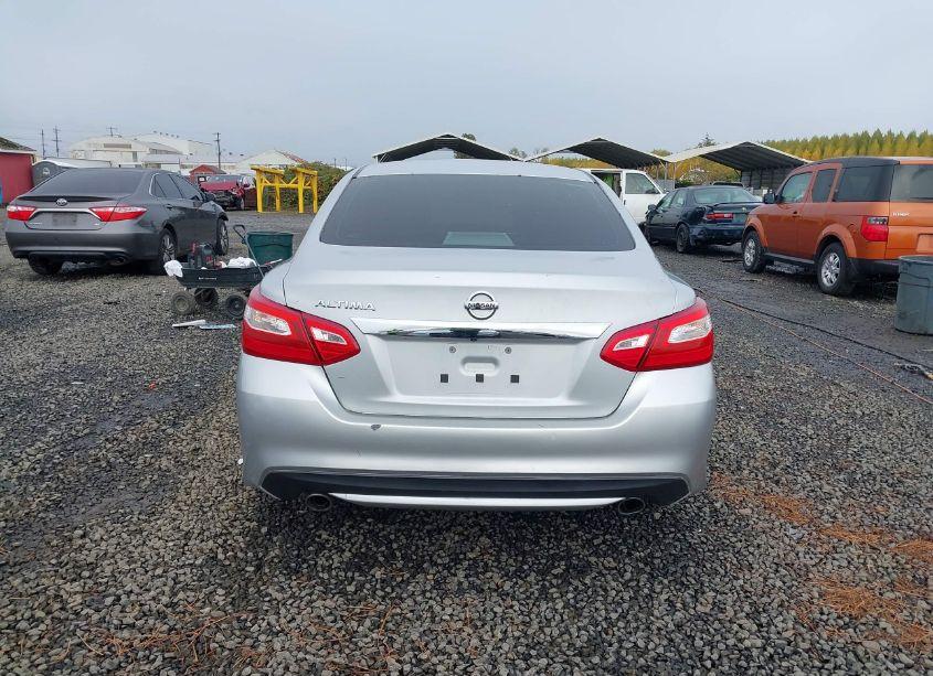 Photo 17 of 2016 Nissan Altima 2.5/2.5 S/2.5 SL/2.5 SR/2.5 SV (VIN 1N4AL3AP4GC168571)