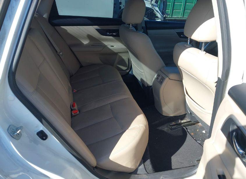 Photo 8 of 2016 Nissan Altima 2.5 SL (VIN 1N4AL3AP4GC171941)