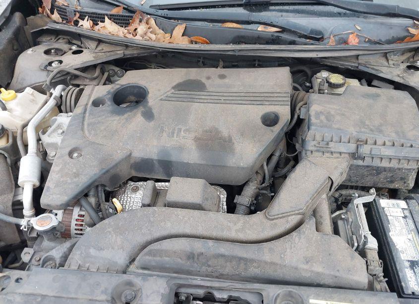 Photo 10 of 2016 Nissan Altima 2.5/2.5 S/2.5 SL/2.5 SR/2.5 SV (VIN 1N4AL3AP4GC177674)