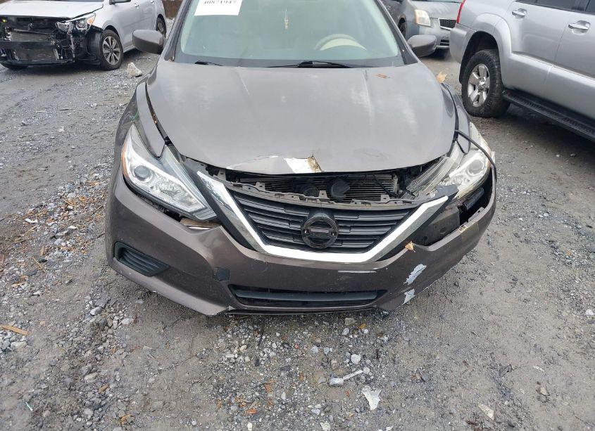 Photo 6 of 2016 Nissan Altima 2.5/2.5 S/2.5 SL/2.5 SR/2.5 SV (VIN 1N4AL3AP4GC177674)