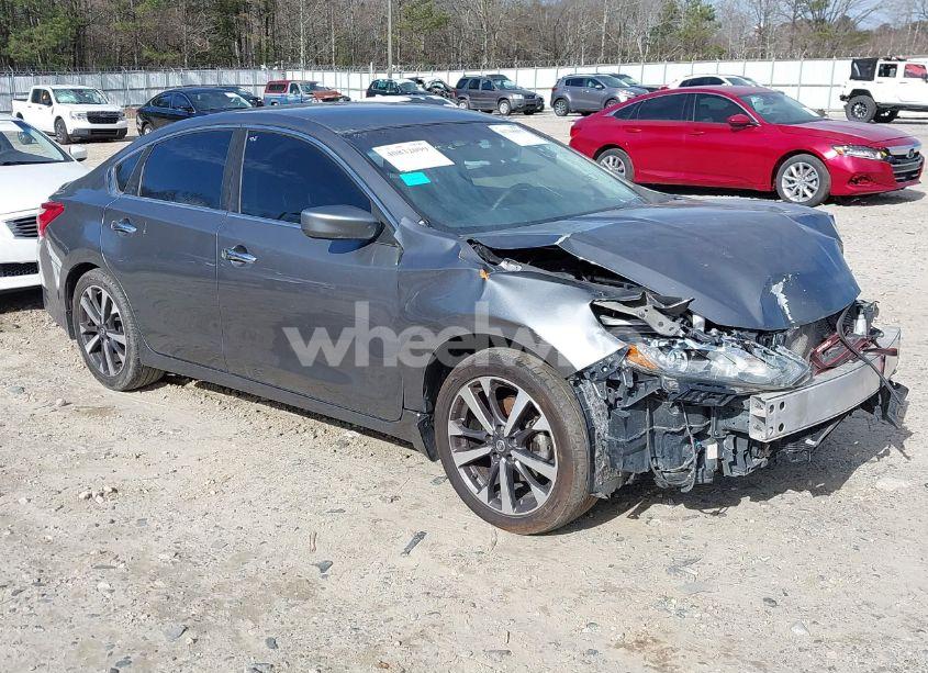 2016 Nissan Altima 2.5 SR (VIN 1N4AL3AP4GC182874) main photo
