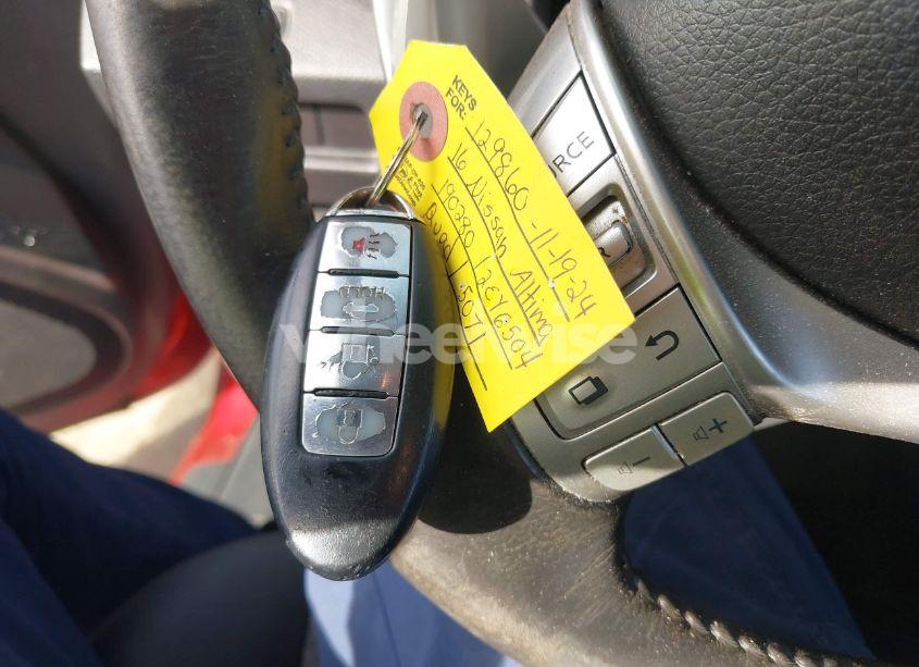 Photo 11 of 2016 Nissan Altima 2.5 SR (VIN 1N4AL3AP4GC190280)