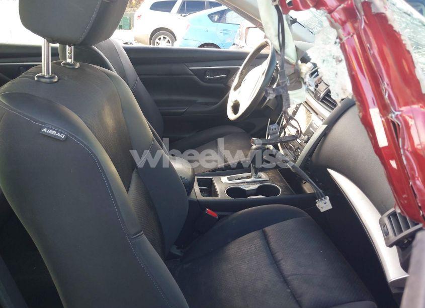 Photo 5 of 2016 Nissan Altima 2.5 SR (VIN 1N4AL3AP4GC190280)