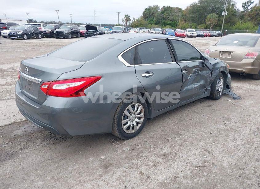 Photo 4 of 2016 Nissan Altima 2.5/2.5 S/2.5 SL/2.5 SR/2.5 SV (VIN 1N4AL3AP4GC196936)