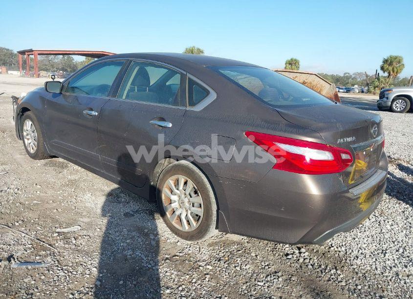 Photo 3 of 2016 Nissan Altima 2.5 S (VIN 1N4AL3AP4GC200614)