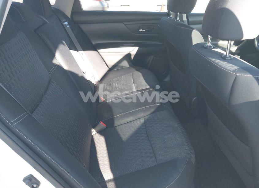 Photo 8 of 2016 Nissan Altima 2.5/2.5 S/2.5 SL/2.5 SR/2.5 SV (VIN 1N4AL3AP4GC201567)