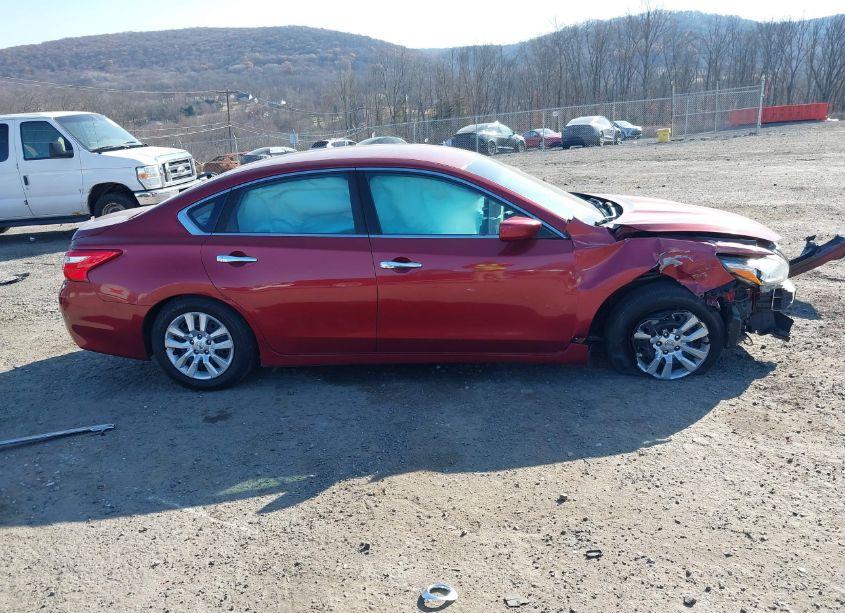 Photo 13 of 2016 Nissan Altima 2.5/2.5 S/2.5 SL/2.5 SR/2.5 SV (VIN 1N4AL3AP4GC212049)