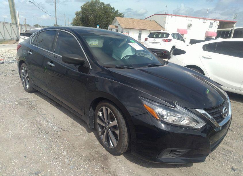 2016 Nissan Altima 2.5 SR (VIN 1N4AL3AP4GC216845) main photo