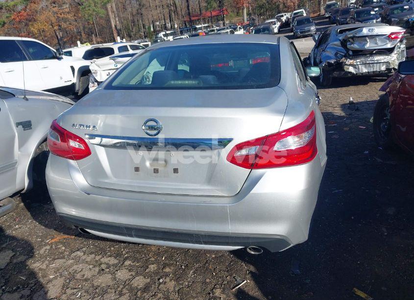 Photo 16 of 2016 Nissan Altima 2.5/2.5 S/2.5 SL/2.5 SR/2.5 SV (VIN 1N4AL3AP4GC217087)