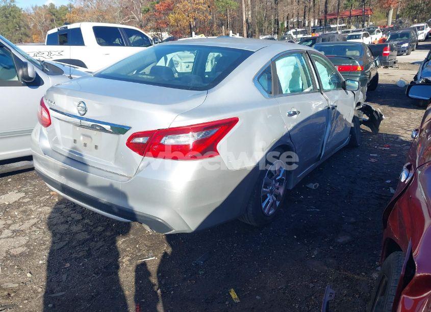 Photo 4 of 2016 Nissan Altima 2.5/2.5 S/2.5 SL/2.5 SR/2.5 SV (VIN 1N4AL3AP4GC217087)