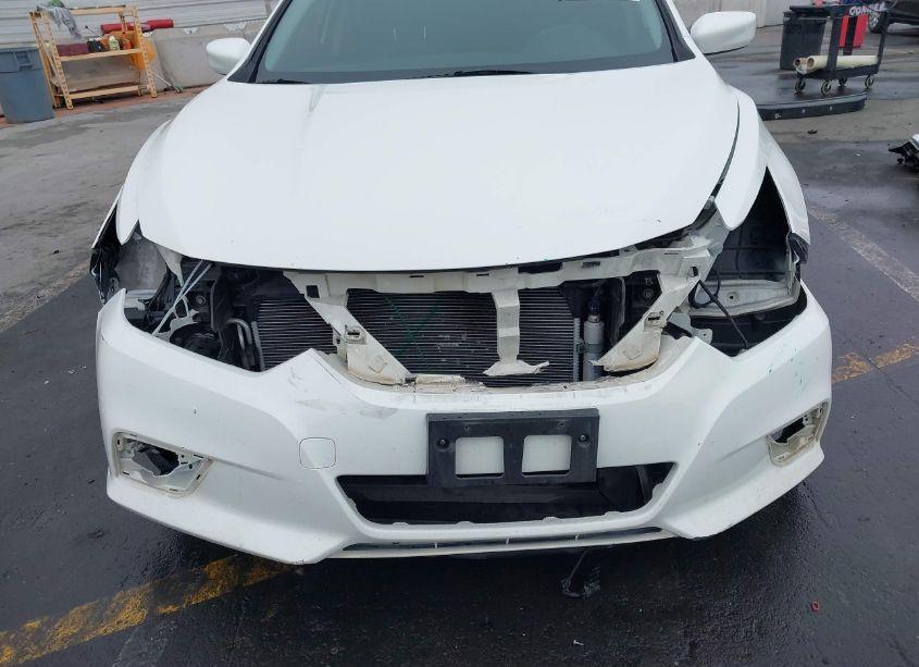 Photo 13 of 2016 Nissan Altima 2.5 (VIN 1N4AL3AP4GC218918)