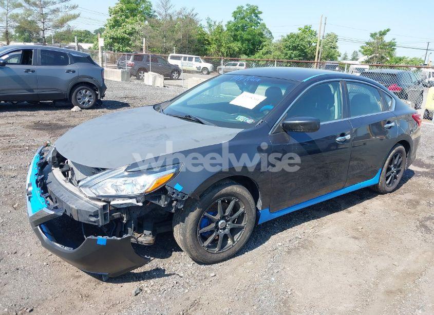 Photo 2 of 2016 Nissan Altima 2.5/2.5 S/2.5 SL/2.5 SR/2.5 SV (VIN 1N4AL3AP4GC230762)