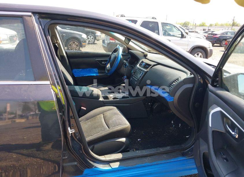 Photo 5 of 2016 Nissan Altima 2.5/2.5 S/2.5 SL/2.5 SR/2.5 SV (VIN 1N4AL3AP4GC230762)