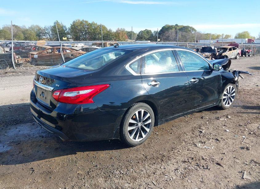 Photo 4 of 2016 Nissan Altima 2.5 SV (VIN 1N4AL3AP4GC232978)