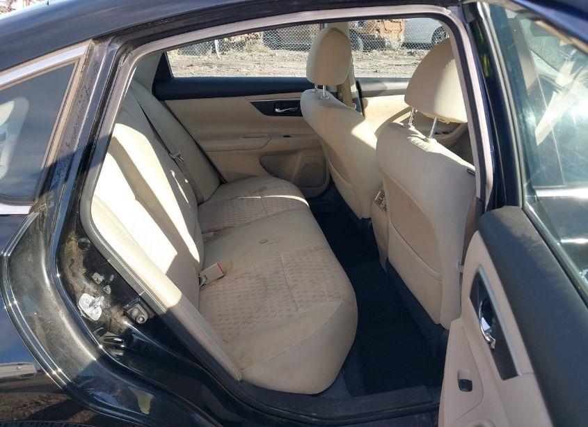 Photo 8 of 2016 Nissan Altima 2.5 SV (VIN 1N4AL3AP4GC232978)