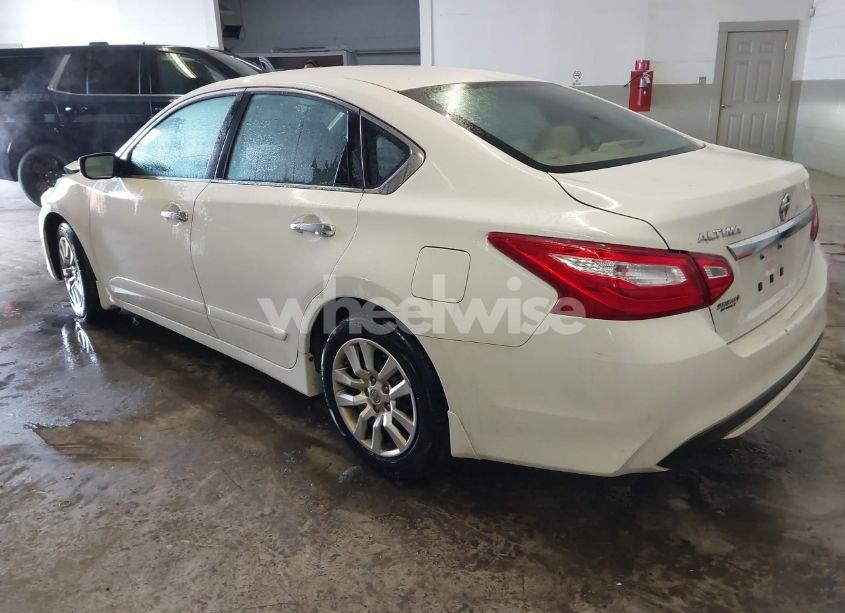 Photo 3 of 2016 Nissan Altima 2.5 S (VIN 1N4AL3AP4GC242801)