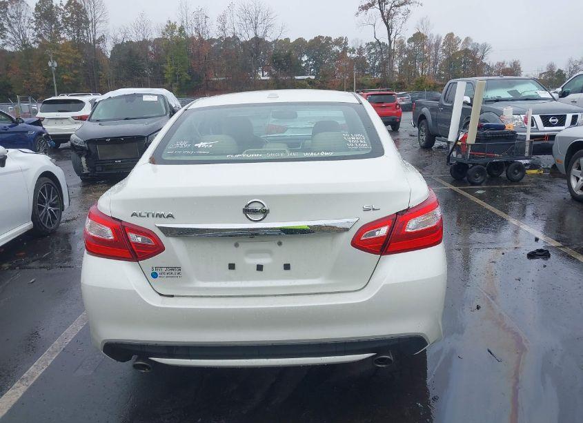 Photo 16 of 2016 Nissan Altima 2.5 SL (VIN 1N4AL3AP4GC250932)